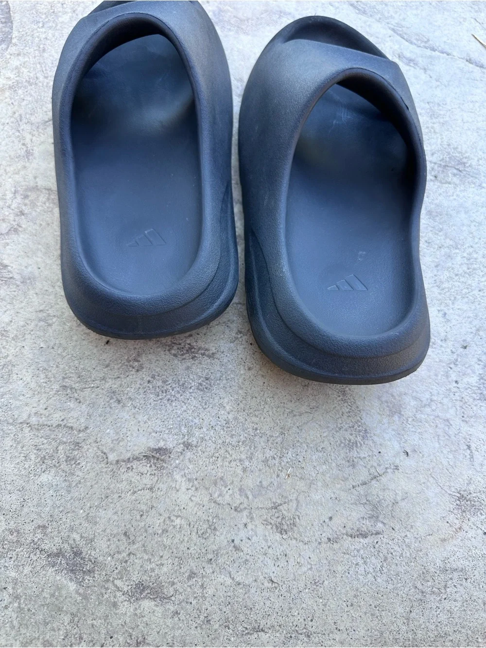 adidas Yeezy Slide Black onyx
